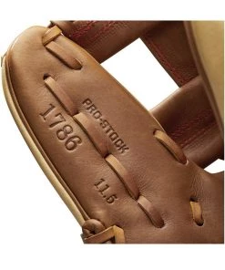Wilson 2022 A2000 1786 Infield Baseball Glove - 11.5" 17 Wilson 2022 A2000 1786 Infield Baseball Glove - 11.5