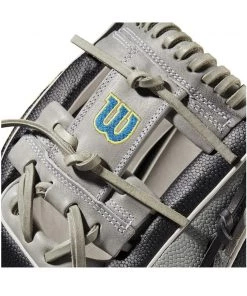 Wilson 2022 A2000 1786SS Infield Baseball Glove - 11.5