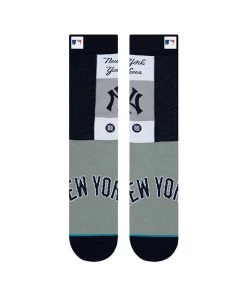 Stance MLB New York Yankees Pop Fly Crew Socks
