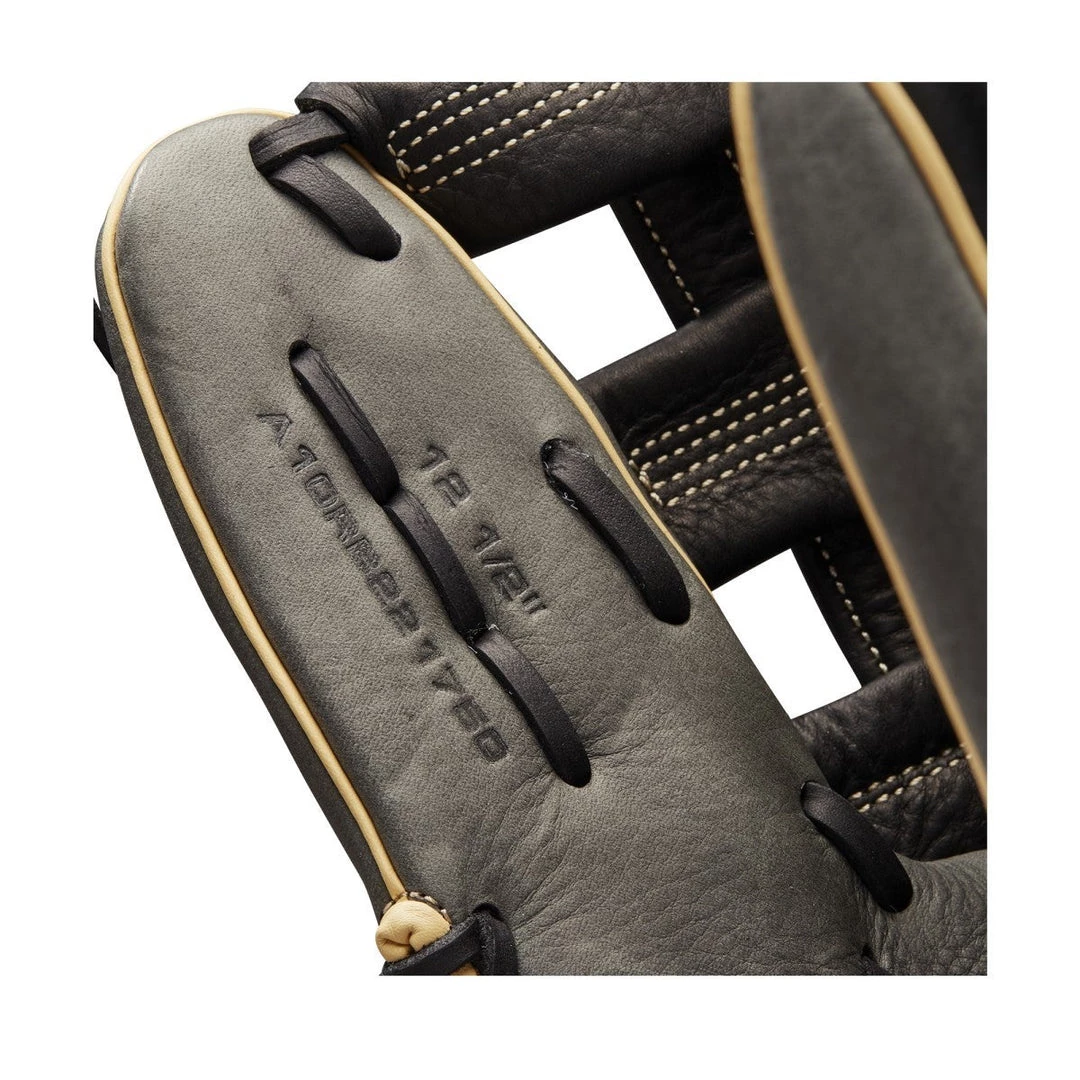 Wilson 2022 A1000 1750 Outfield Baseball Glove - 12.5" 9 Wilson 2022 A1000 1750 Outfield Baseball Glove - 12.5"