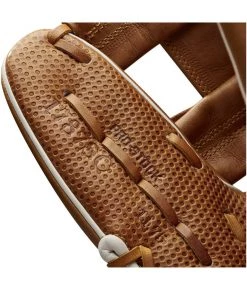 Wilson 2022 A2000 SC1787 Infield Baseball Glove - 11.75