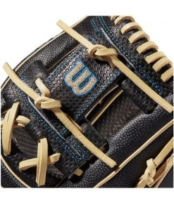 Wilson 2022 A2000 SCDP15SS Infield Baseball Glove - 11.5