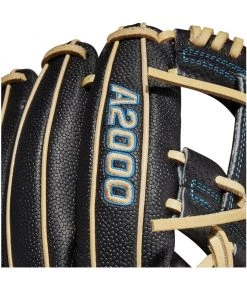 Wilson 2022 A2000 SCDP15SS Infield Baseball Glove - 11.5