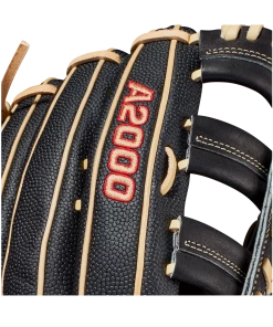 Wilson A2000 1800SS SuperSkin Outfield Baseball Glove - 12.75" 16 Wilson A2000 1800SS SuperSkin Outfield Baseball Glove - 12.75