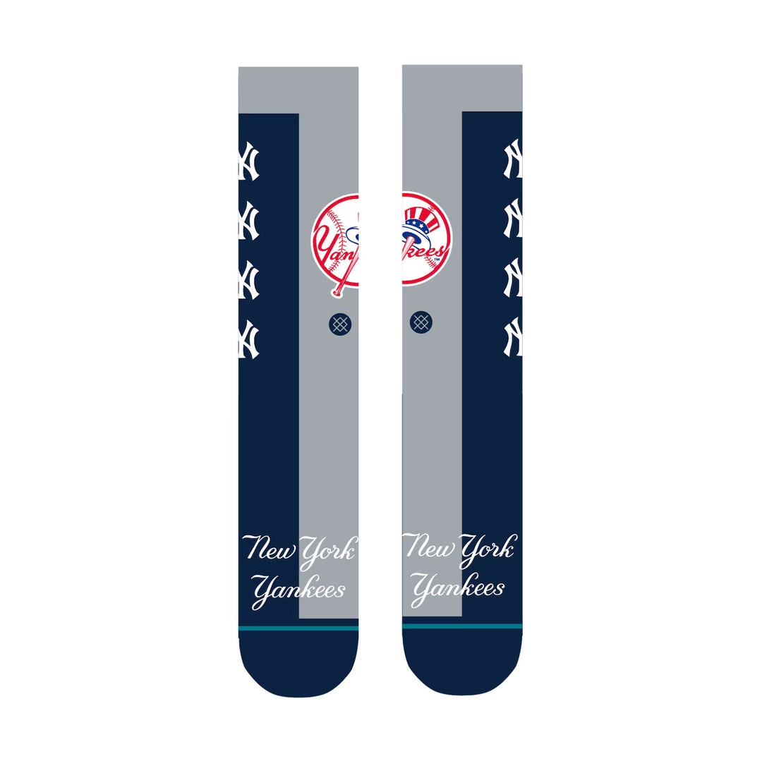 Stance MLB New York Yankees Split Crew Socks 3 Stance MLB New York Yankees Split Crew Socks